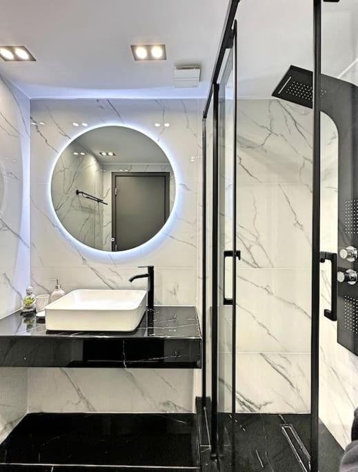 Oasis Luxury Apartments Эретрия Экстерьер фото
