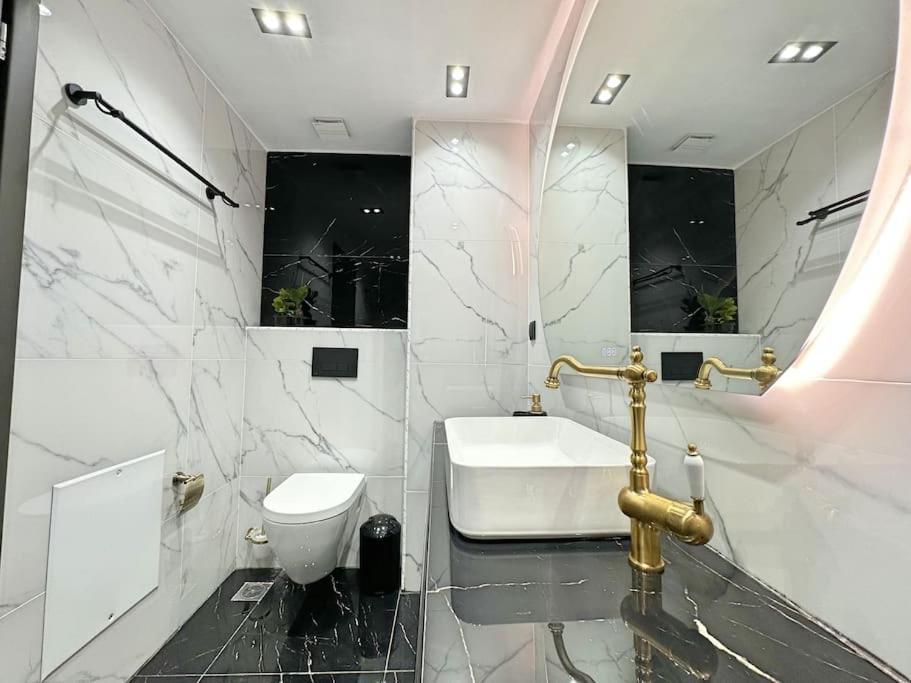 Oasis Luxury Apartments Эретрия Экстерьер фото