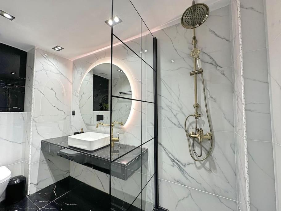 Oasis Luxury Apartments Эретрия Экстерьер фото