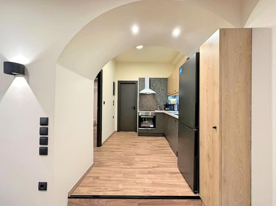 Oasis Luxury Apartments Эретрия Экстерьер фото
